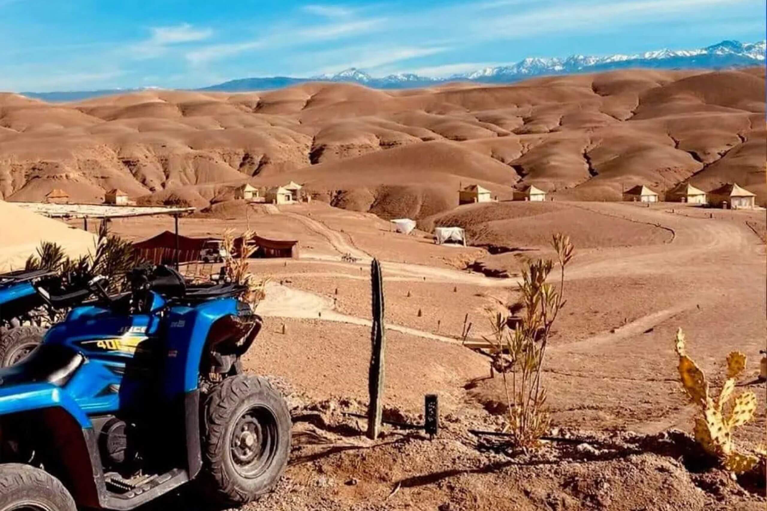 Exploration du désert d’Agafay en quad lors d'une excursion guidée
